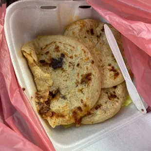 revuelta pupusas