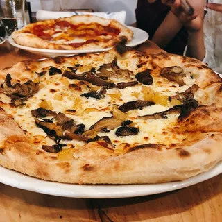 Funghi Pizza