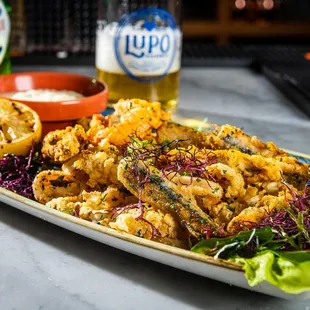 a platter of fried squids