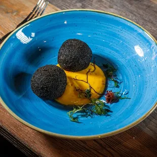 donuts, dough desserts, food