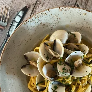 pasta dish, pasta, food