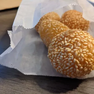 Sesame Donuts (3)