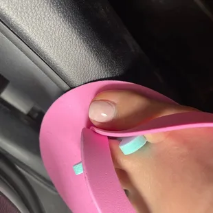 Pedi.