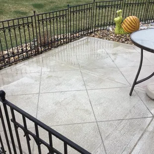 Cross-Cut patio engraving