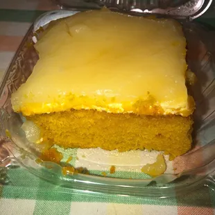 Lemon meringue  cake