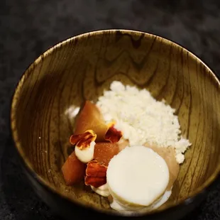 quince, sake, fromage blanc