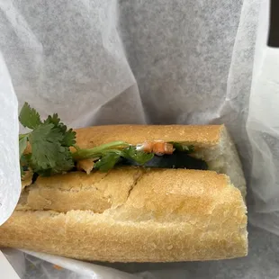 BBQ pork banh mi