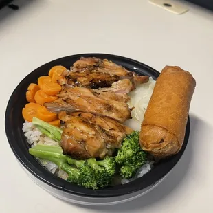 Luu's Chicken Bowl