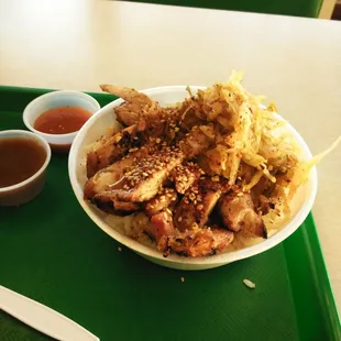 #10 Gingee chicken bowl no veggies with spicy cabbage
