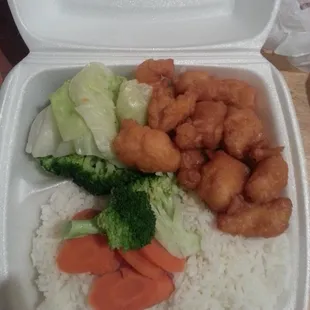 Orange Chicken with rice and veggies