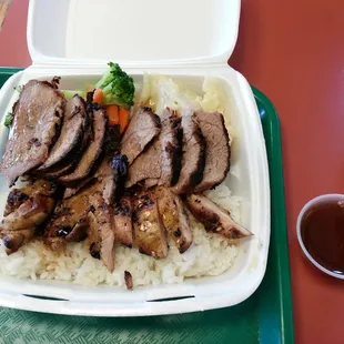 No#3 combo Meat and chicken $6.09