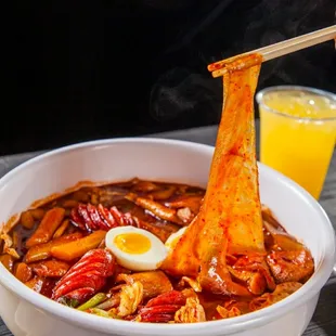 CHINESE NOODLES
