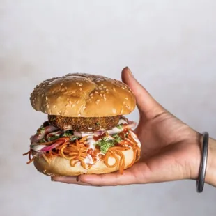Bahubali noodle burger