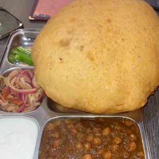 Bhature chole