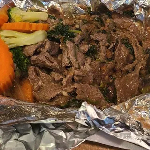 Golden garlic with beef