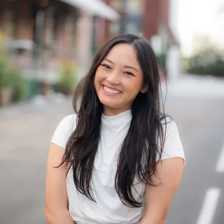 Thuy Dan T.