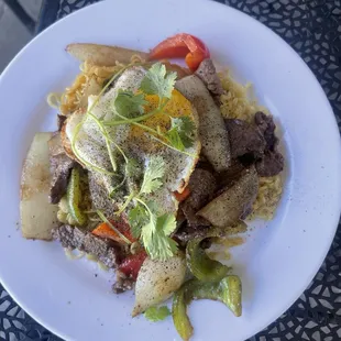 Dry Noodles with Shaking Beef