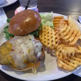 Deluxe burger with cheddar and pepper jack