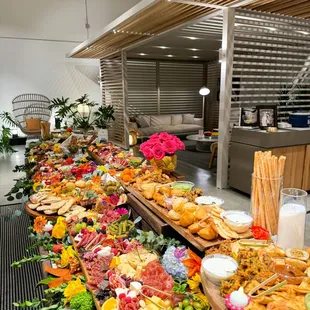 Charcuterie grazing table with an Indian flair! We specialize in customizing for your events