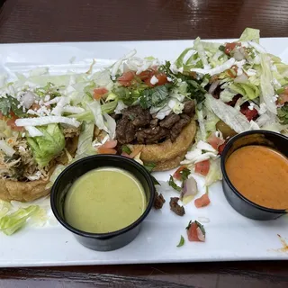 Trio De Sopes