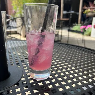 This a Bloom, Lavender Lemonade with vodka...damn tasty.