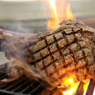 Tomahawk Steak