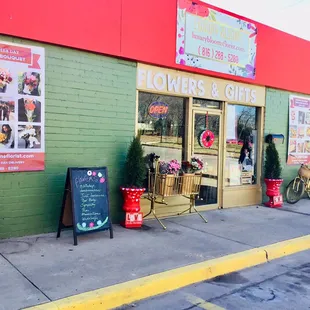 Our beautiful  store front !