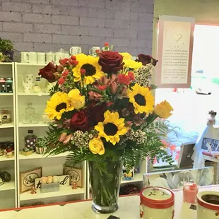 Gorgeous fall arrangement!