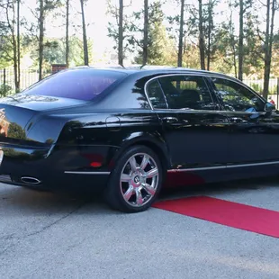 The Bentley is perfectly luxurious in every environment.  Luxury By DB is the only car service in Indianapolis with a Bentley in the fleet.