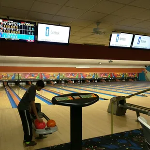 Well maintained lanes.