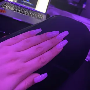 Acrylic nails