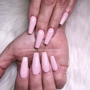 Acrylic set. Follow us on Instagram #elpluxurynails or FB page Luxury Nails Spa for more pic and info