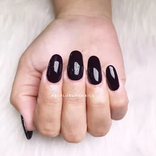 Follow us on Instagram/FB page @elpluxurynails for more works
