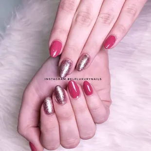 Short almond set with our exclusive gel. Follow us on instagram #elpluxurynails or FB page for more work