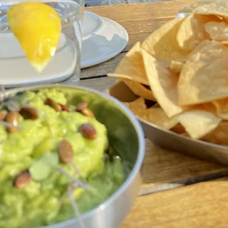 Guacamol Con Pepitas