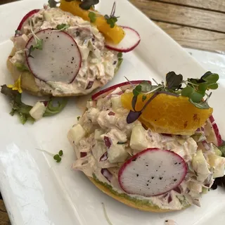 Tostadas de Cangrejo