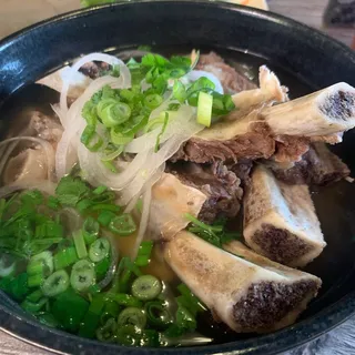 6. Beef Rib Bone Rice Noodle Soup