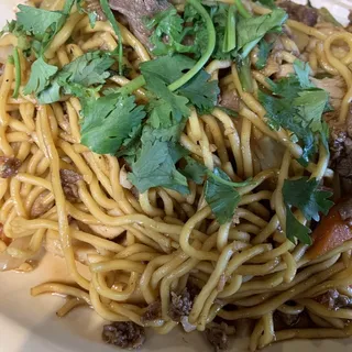47. Combination Crispy Chow Mein Beef, Chicken and Shrimp