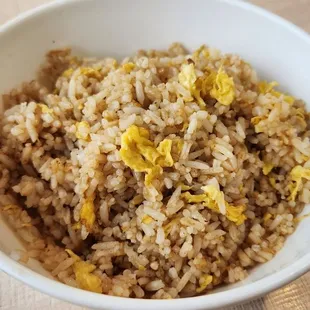 You can upgrade your side of rice to be fried rice for an extra cost. It looks unassuming but it&apos;s packed with flavor. Delicious!