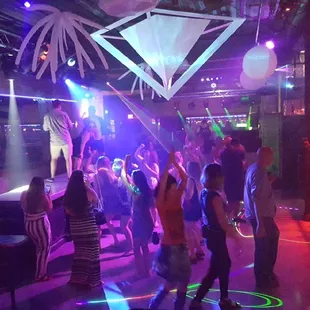 Dance floor before the Craziness!!!