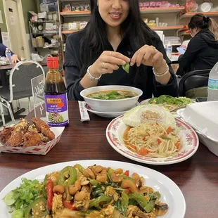 Pad Kee Mao, Beef Pho, Chicken Wings, Papaya Salad
