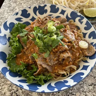 Peanut Beef Noodles