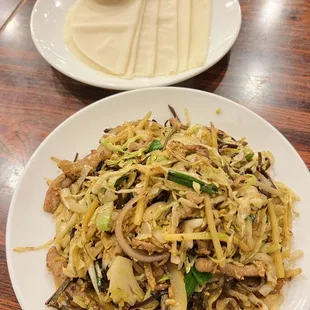 Mushu pork with 6 pan cakes