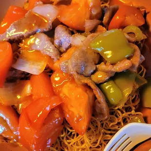 Tomato Beef Chow Mein