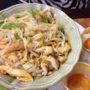 Chicken pad Thai