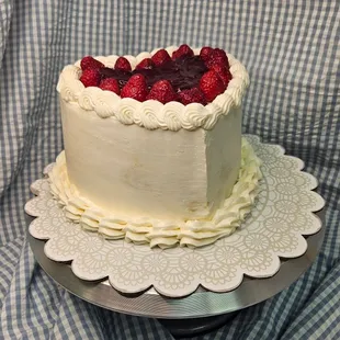 Now accepting orders for cakes. To all who have a special occasion coming up, we're ready to deliver!