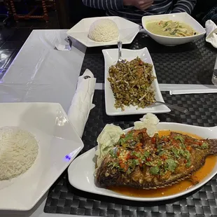 Fried tilapia, Green Curry and Burmese tea leaf salad