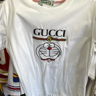 cool selection of 2nd hand tees