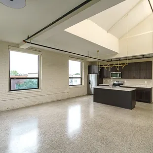 Brand New: 875 Michigan! Contact us at info@lykenscompanies.com to schedule a tour!