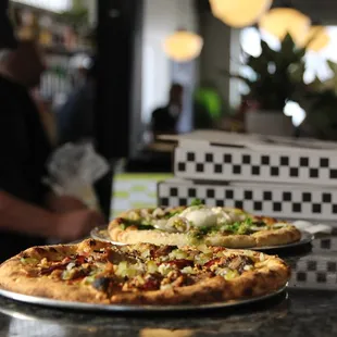 food, pizza